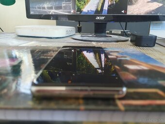 Samsung s10 - 4