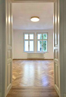 PRENÁJOM staromestský byt / kancelária /ateliér Bratislava I - 4