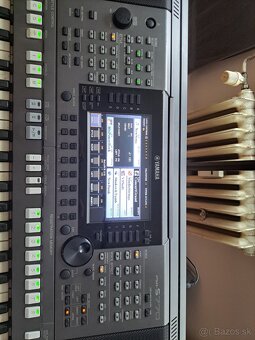 Predám Klávesy Yamaha psr- S770 - 4