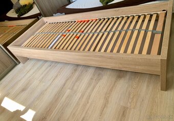 🛏 Predám rozkladaciu posteľ/ 2-krat 80x200 cm + matrace - 4