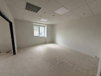 Na prenájom reprezentatívny obchodný priestor, Čaňa - 4