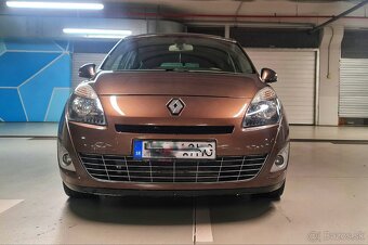 Renault Grand Scénic 1.9 dCi 96kW130HP M6 - 4