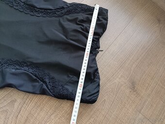 Šaty bez ramienok M - 4