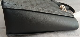 Predám elegantnú kabelku GUESS - 4