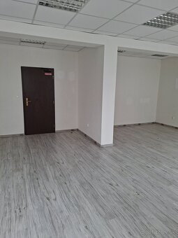 kancelárie v centre mesta - 4