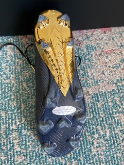 Kopacky New Balance Furon - 4