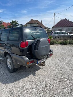 Nissan Terrano - 4