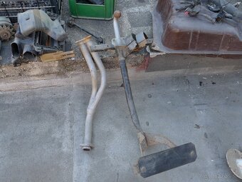 FORD SIERRA náhradné diely - 4