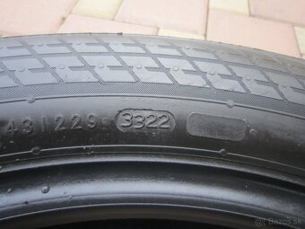 205/55R17 95V zimne pneu Nokian WR Snow Proof, dezen 7mm - 4