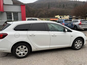 Predám Opel Astra 1.7 CDTi kombi - 4