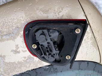 Zadne svetla Seat 1m Toledo - 4