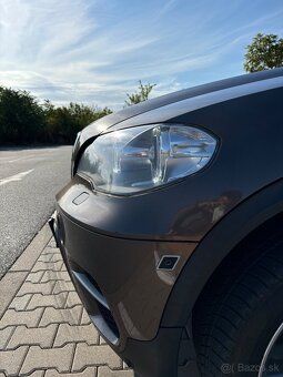 X5 xDrive50i 4.4 V8 Individual - 4
