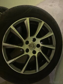 Na predaj sada letných kolies – Nokian 205/55 R16 + alu disk - 4