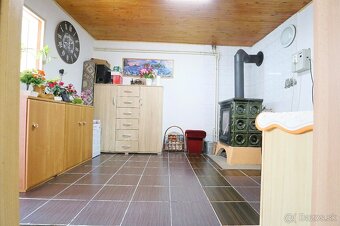 PRIPRAVUJEME - Pokojné bývanie pre menšiu rodinu – útulný RD - 4