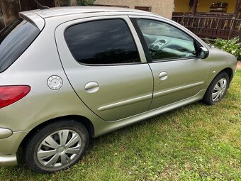 Predám Peugeot 206 - 4