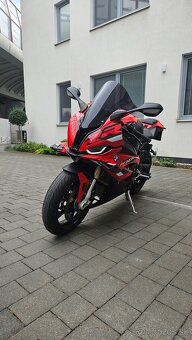 BMW S1000Rr - 4