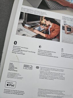Logitech Slim Folio - Kryt s klavesnicou pre iPad [10th gen] - 4