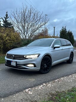 Volkswagen Vw Passat B8.5 Combi 2.0 TDI 110kw Model 2021 - 4