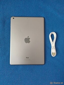 Apple iPad Air 16GB - 4
