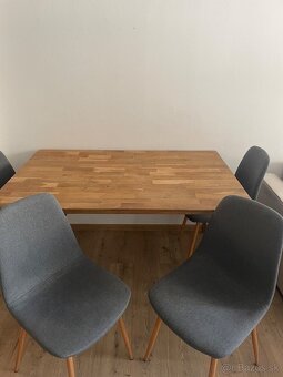 Jedálenský stôl - 4