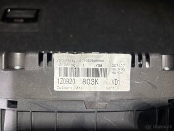 Budíky Octavia 2 pred fl a po fl - 4