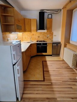 Prenájom 2 izbový byt PB, Lánska - 4