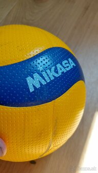 Volejbalové lopty MIkasa - 4