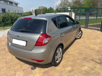 Kia Ceed, 1.6 CRDI, Diesel, 2011, Hneda metaliza - 4