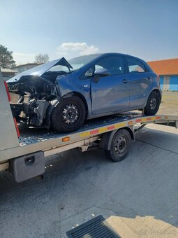 Rozpredám Kia Rio 1.4Crdi 66kw D4FC - 4