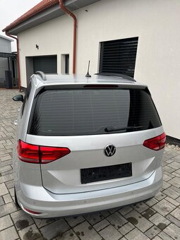 VOLKSWAGEN TOURAN 2021 - NA PREDAJ / NA SPLATKY - 4