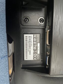 Monitor Philips - 4