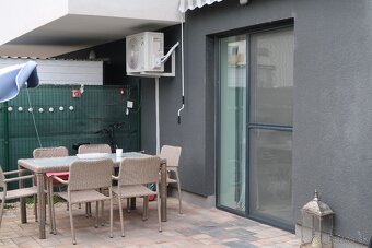 NOVOSTAVBA 2 izbový byt so záhradou a parkovacím státim v - 4