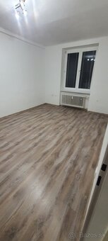 Ponúkam na prenájom 1 izbový byt - 4
