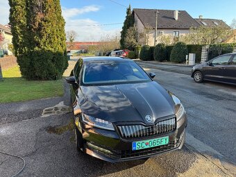 Škoda Superb IV plugin Hybrid - 4