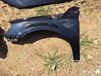 Predám náhradné diely na Volkswagen Passat B7 - ČIERNY- - 4