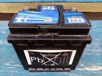 AUTOBATÉRIA - AKUMULÁTOR - Baterka ..12v - - 4