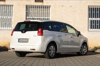 Peugeot 5008 2.0 HDi 110 kW – panoramatická strecha - 4