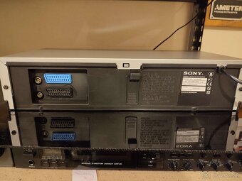 Sony VHS VIDEO - 4