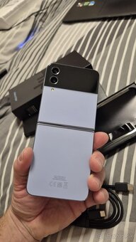 predám Samsung galaxy Z Flip 4, 256gb - 4