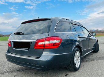 Mercedes-Benz C trieda 10/2012 E-200 CDI Elegance Automat - 4