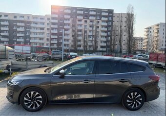 Ford Focus Kombi 1.5 EcoBlue Edition A/T - 4