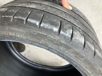 Michelin 305/30 ZR20 + 245/35 ZR20 - 4
