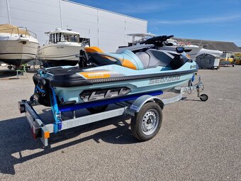 Sea-Doo Wake PRO 230 s vozíkom - 4
