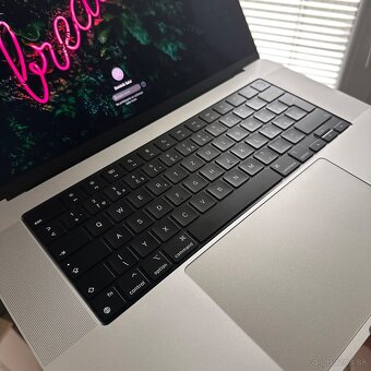 MacBook Pro 16” M1 Pro 512GB - 4