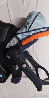 Autosedacka chicco plus isofix - 4
