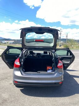 Na predaj: Ford Focus Hatchback 1.0 EcoBoost (74 kW) – 2013 - 4