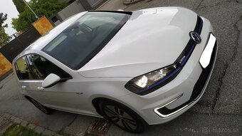 Volkswagen E- GOLF,11/2015 85kw,automat - 4