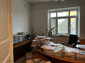 Jedinečný Byt na Predaj/ Prenajom - 4