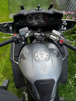 HONDA ST1300 PAN EUROPEAN - 4