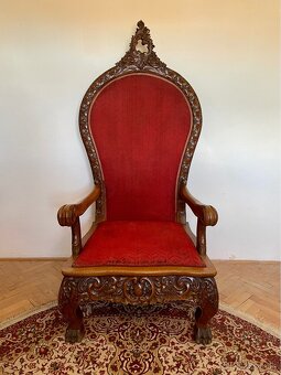 Set troch starožitnýh masívnych kresiel - 4